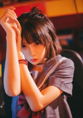 色噜噜狠狠色综合久夜色撩人_4K高清完整版